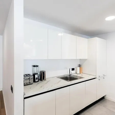 Vision - Exclusive Herastrau Apt With Parking Apartman Bukarest