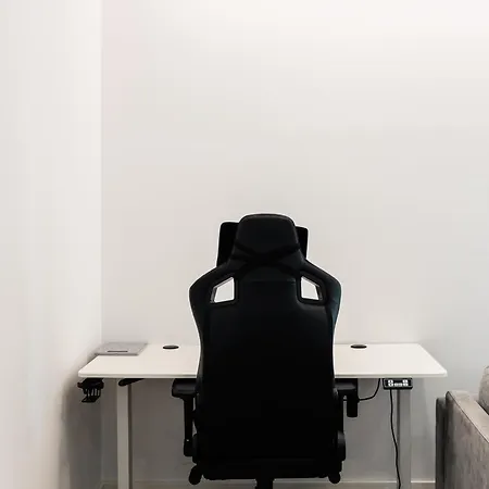 Vision - Exclusive Herastrau Apt With Parking דירה